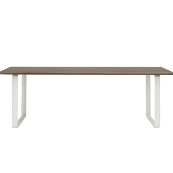 Vaarnii Tische-Muuto 70/70 Tisch, 225 x 90 cm, Eiche massiv geräuchert – Weiß