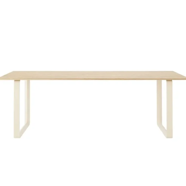 Audo Copenhagen Tische-Muuto 70/70 Tisch, 225 x 90 cm, Eiche massiv – Sandfarben