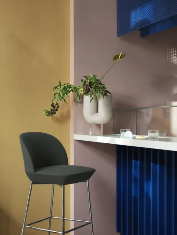 Muuto Sitzgelegenheiten-Barhocker Oslo, 65 cm, Ocean 32 – Chrom