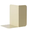 Muuto Dekorationsgegenstände^Buchstütze Compile, grün-beige