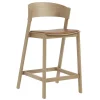 FDB Mu00f8bler Sitzgelegenheiten-Muuto Cover Thekenhocker, 65 cm, Eiche - cognacbraunes Leder