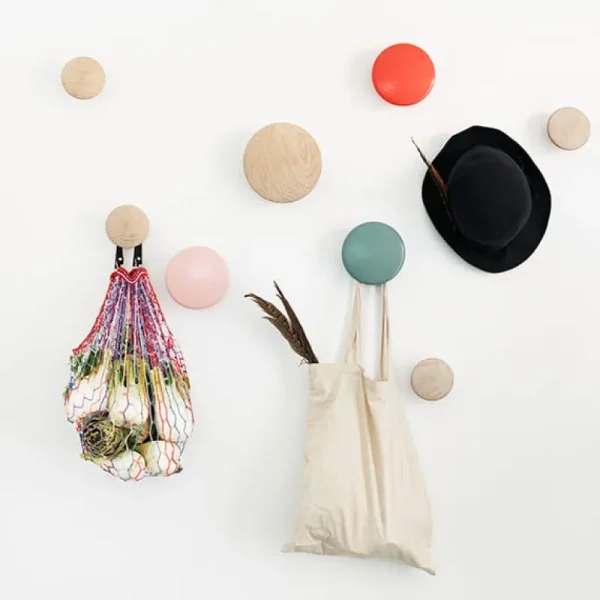 Muuto Garderoben Und Kleiderbügel^Dots Wood Kleiderhaken, nachtblau