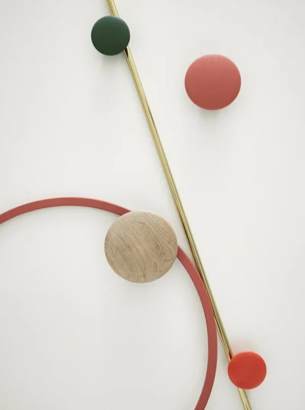 Muuto Garderoben Und Kleiderbügel^Dots Wood Kleiderhaken, salbeigrün