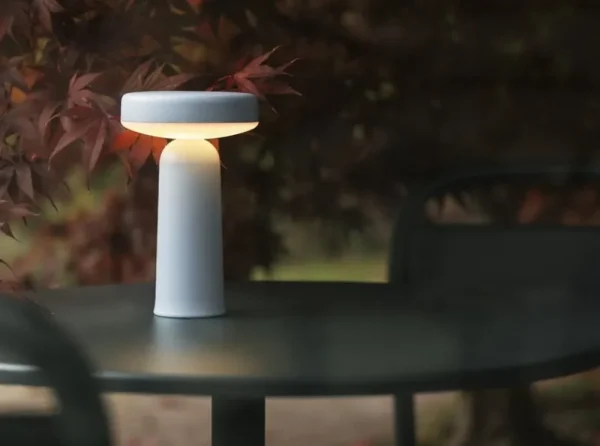 Muuto Außenbeleuchtung | Außenleuchten^Ease Leuchte, tragbar, Hellblau