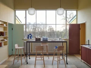 Pedestal Aufbewahrungsmöbel-Muuto Enfold Sideboard, 100 cm, hoch, Eiche - Tiefrot