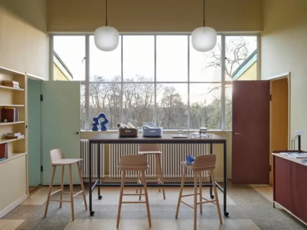 Pedestal Aufbewahrungsmöbel-Muuto Enfold Sideboard, 100 cm, hoch, Eiche - Tiefrot