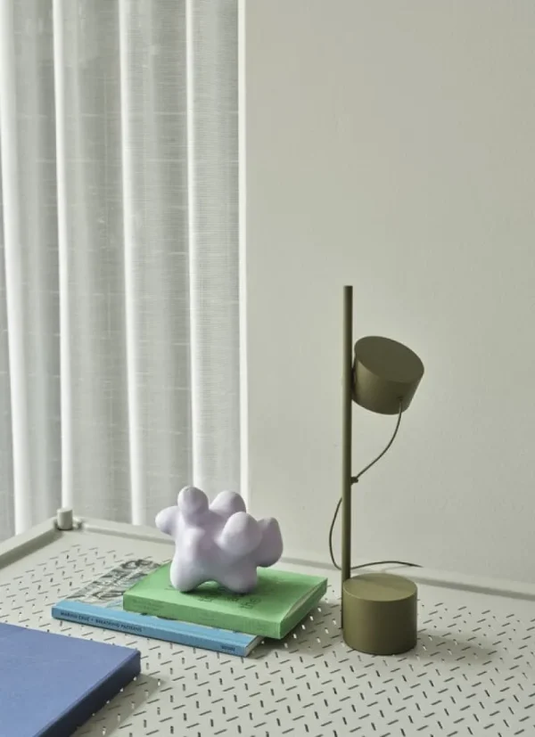 Vitra Tische-Muuto Flow Couchtisch, 95 x 95,5 cm, grau