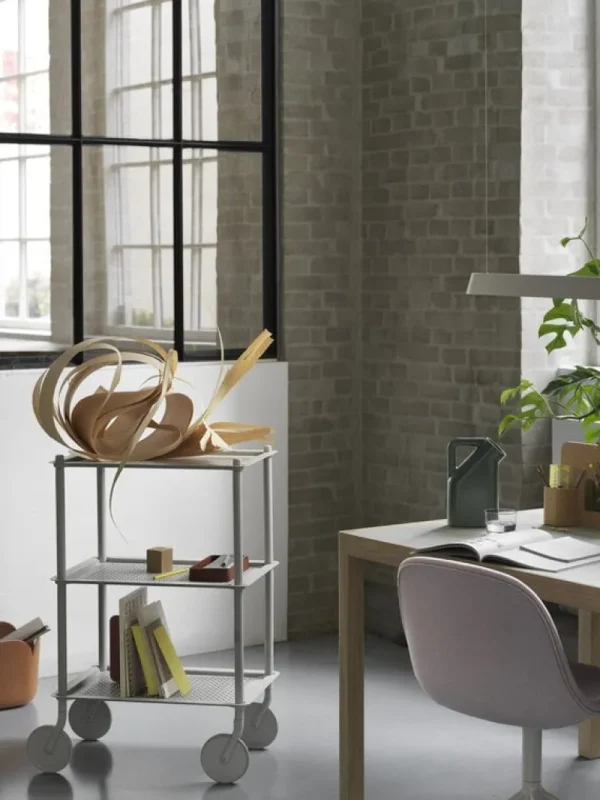 Muuto Aufbewahrungsmöbel | Tische-Flow Servierwagen, 3 Ebenen, Grau