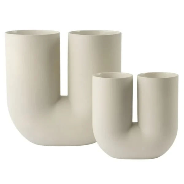 Muuto Vasen-Kink Vase, H 39 cm, sand