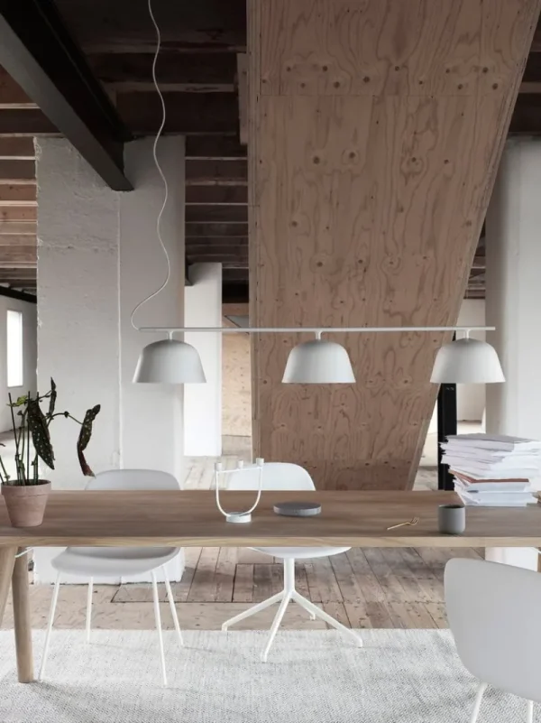 Muuto Deckenleuchten-Lampe Ambit Rail, grau