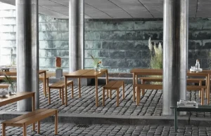 Muuto Terrassenmöbel^Linear Steel Bank, 170 cm, dunkelorange