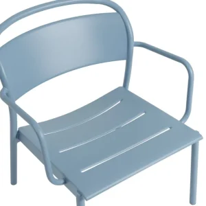 Muuto Terrassenmöbel^Linear Steel Lounge-Armlehnstuhl, Blassblau