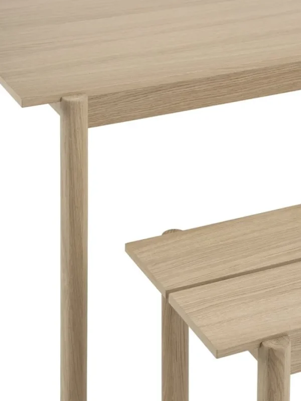 Made by Choice Sitzgelegenheiten-Muuto Linear Wood Bank, 110 x 34 cm, Eiche