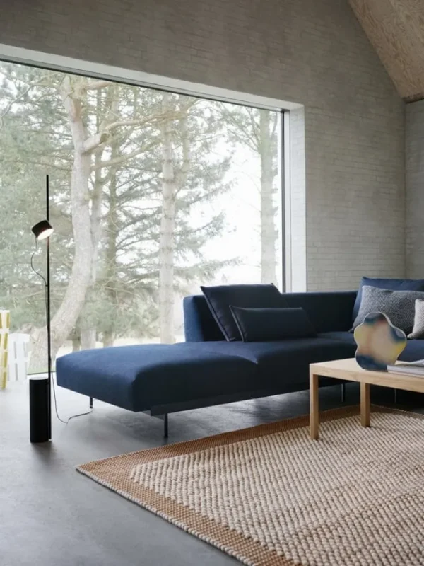 Flos Stehleuchten-Muuto Post Stehleuchte, schwarz