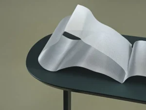 Muuto Tische-Relate Beistelltisch, Höhe: 60,5 cm, Dunkelgrün