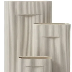 Muuto Vasen-Ridge Vase, 48,5 cm, Beige
