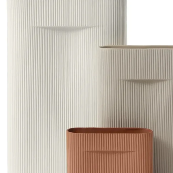 Muuto Vasen-Ridge Vase, 16,5 cm, Terrakotta
