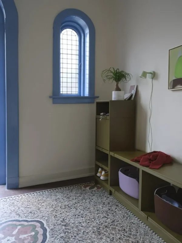 String Furniture Regale-Muuto Stacked Regalmodul mit Rückwand, groß, braun grün