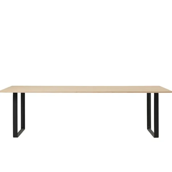 Harri Koskinen Works Tische-Muuto Tisch 70/70, 225 x 90 cm, Eiche