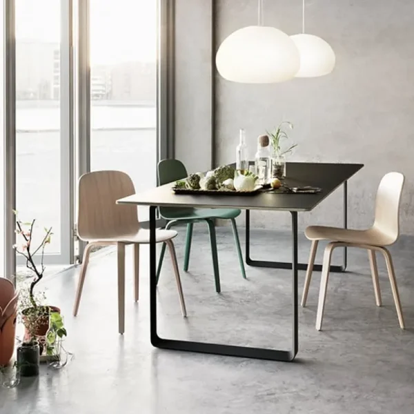 Harri Koskinen Works Tische-Muuto Tisch 70/70, 225 x 90 cm, Eiche