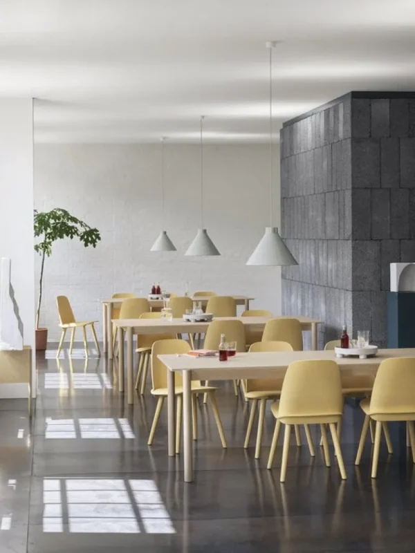 Muuto Deckenleuchten-Top Pendelleuchte, 38 cm, Tiefrot