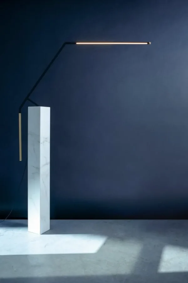 Nemo Lighting Bürobeleuchtung | Schreibtischlampen^Bird Tischleuchte, Schwarz – Messing
