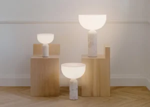 GUBI Tischlampen-New Works Kizu Tischleuchte, groß, Kunis Breccia Marmor