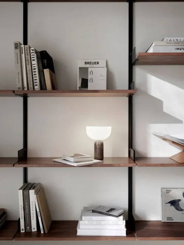 Flos Tragbare Lampen-New Works Kizu Tischleuchte, Gris du Marais Marmor