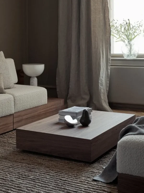 New Works Tische-Mass Wide Couchtisch, Walnuss