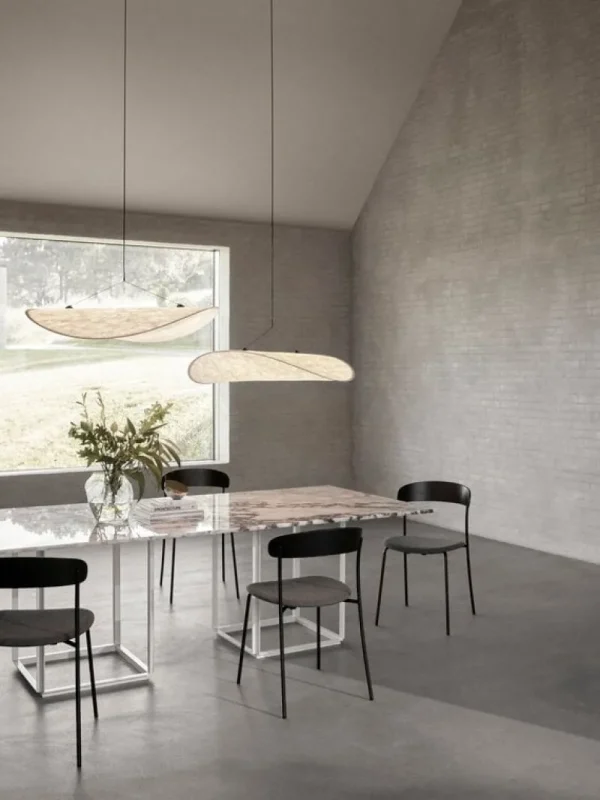 Normann Copenhagen Sitzgelegenheiten-New Works Missing Stuhl, Schwarz