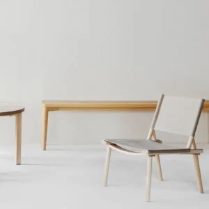 Fritz Hansen Sitzgelegenheiten-Nikari December Stuhl, Esche/Leinen-Stramin