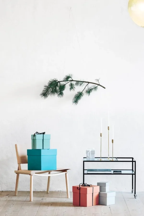 Nikari Sitzgelegenheiten-December Stuhl, Esche/Naturleder