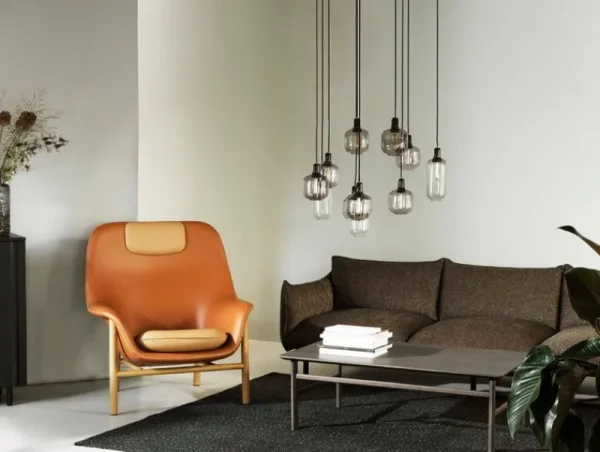 Normann Copenhagen Deckenleuchten-Amp Pendelleuchte, klein, rauchgrau/schwarz