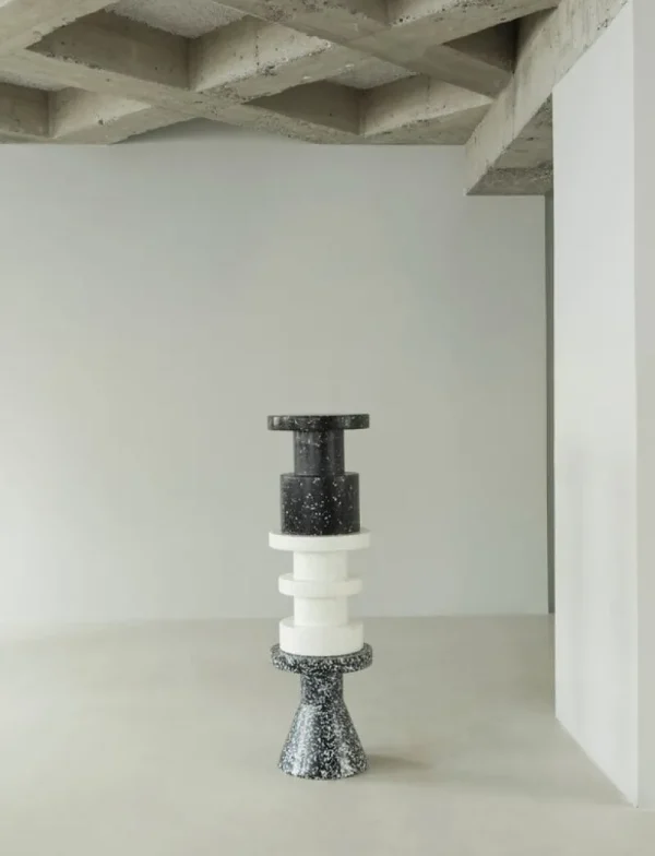 Normann Copenhagen Terrassenmöbel | Tische^Bit Hocker, Kegel, Schwarz - Weiß