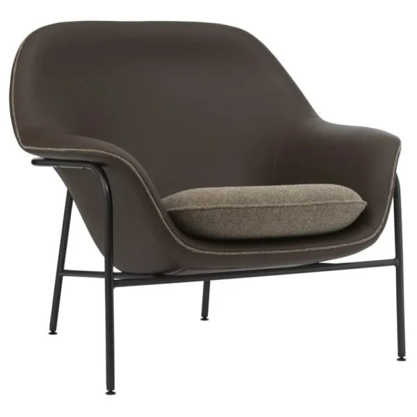 Woodnotes Sitzgelegenheiten-Normann Copenhagen Drape Loungesessel, niedrig, Leder braun- Hallingdal 270 - Schw.