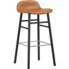 Normann Copenhagen Sitzgelegenheiten-Form Barhocker, 75 cm, Eiche schwarz - brandyfarbenes Ultra-Lede