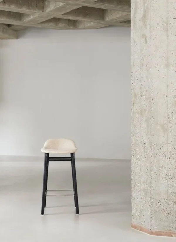 Normann Copenhagen Sitzgelegenheiten-Form Barhocker, 65 cm, Eiche schwarz - Main Line Flax 20
