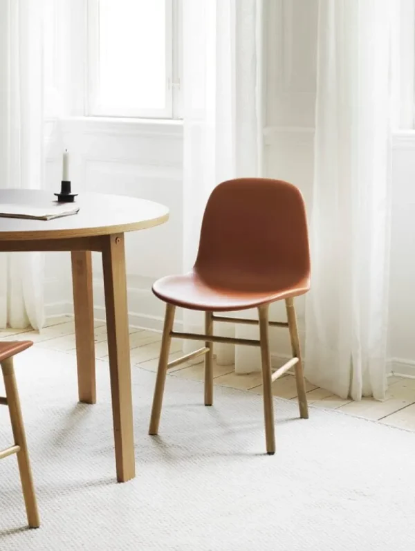 Vitra Sitzgelegenheiten-Normann Copenhagen Form Stuhl, Eiche - Synergy 16