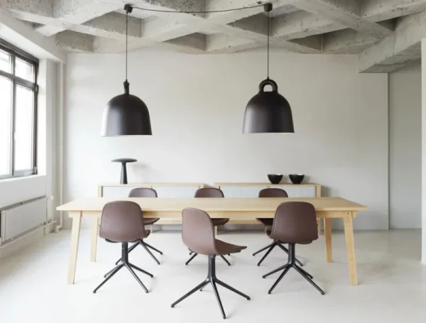 Normann Copenhagen Bürostühle | Sitzgelegenheiten^Form Swivel 4L Stuhl, Schwarz - Main Line Flax 20