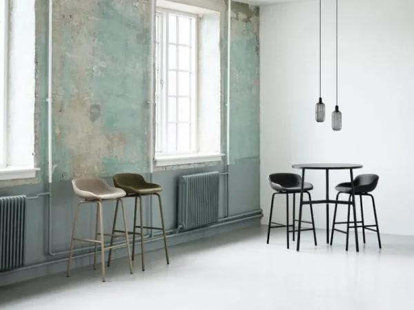 Normann Copenhagen Sitzgelegenheiten-Hyg Barhocker, 65 cm, Schwarz – Main Line Flax 20