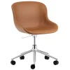 Normann Copenhagen Sitzgelegenheiten-Hyg Stuhl mit 5 Rollen, drehb., Aluminium – Brandy Leder Ultra