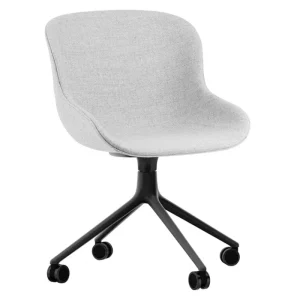 FDB Mu00f8bler Sitzgelegenheiten-Normann Copenhagen Hyg Stuhl mit 4 Rollen, drehbar, Schwarz – Synergy 16