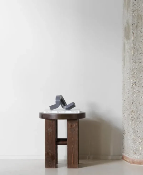 HAY Kerzen Und Kerzenhalter-Normann Copenhagen Kerzenhalter Crooked One, grau