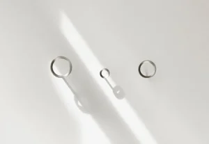 Normann Copenhagen Garderoben Und Kleiderbügel^Loop Haken, groß, gebürstetes Zink