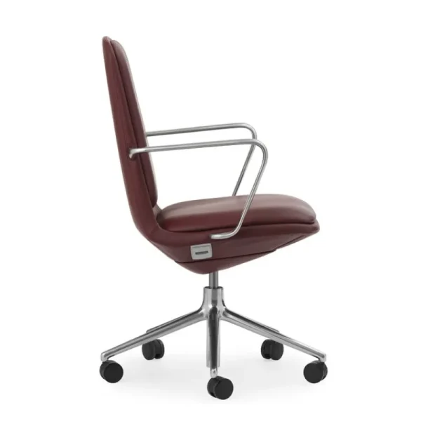 Normann Copenhagen Bürostühle | Sitzgelegenheiten^Off Stuhl mit 5 Rollen, Armlehnen, Alu. - braunes Leder Ultra