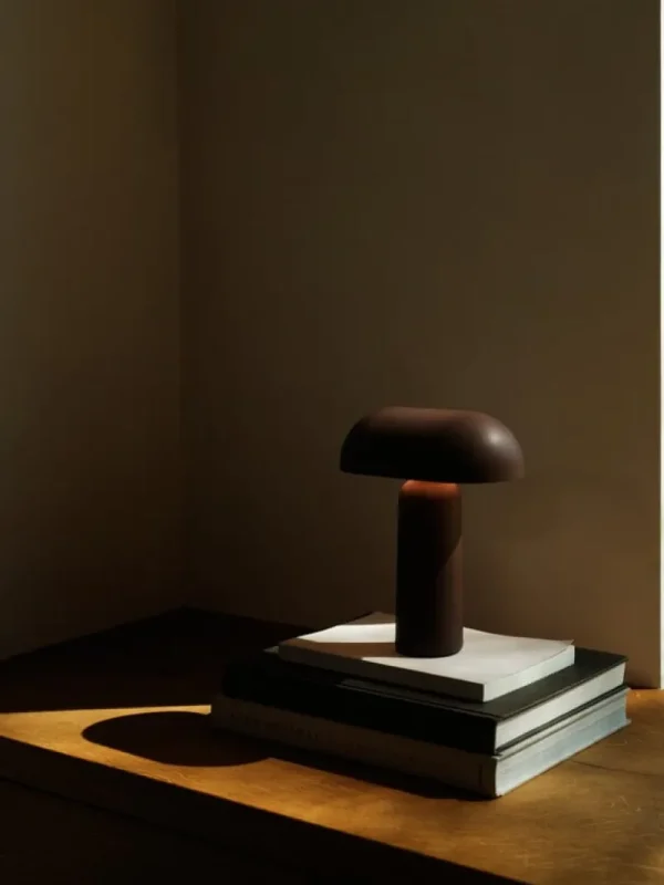 &Tradition Tischlampen | Tragbare Lampen-Normann Copenhagen Porta tragbare Tischleuchte, braun