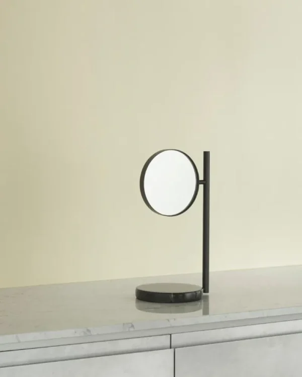 Magis Spiegel-Normann Copenhagen Pose Tischspiegel, Schwarz