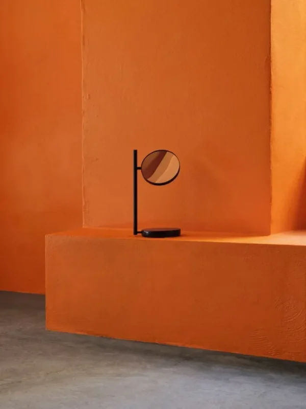 Magis Spiegel-Normann Copenhagen Pose Tischspiegel, Schwarz