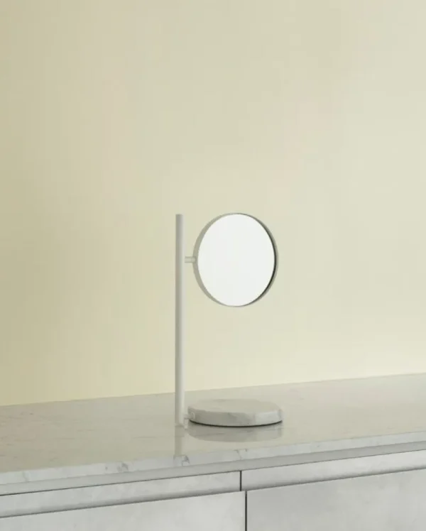 Muuto Spiegel-Normann Copenhagen Pose Tischspiegel, Weiß