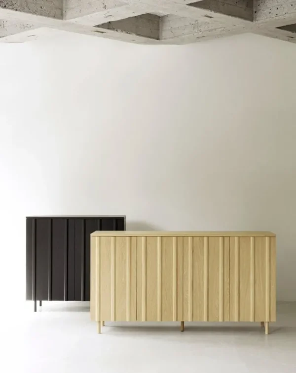 Poiat Aufbewahrungsmöbel-Normann Copenhagen Rib Sideboard, 159 cm, weiches Schwarz